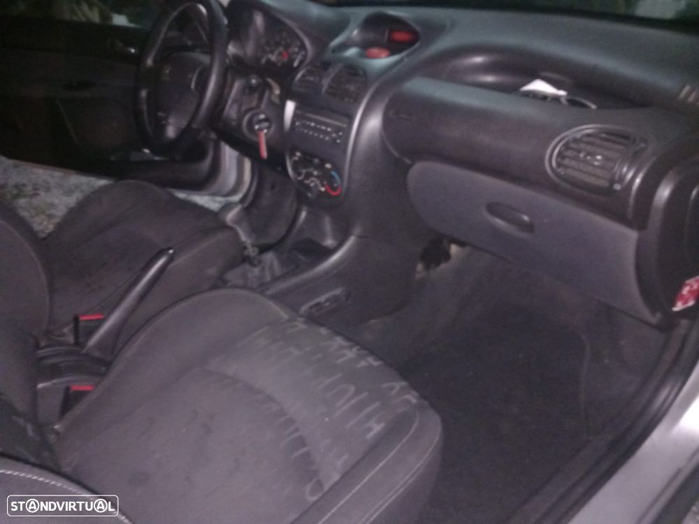 Peugeot 206 2.0 HDi XS - 8