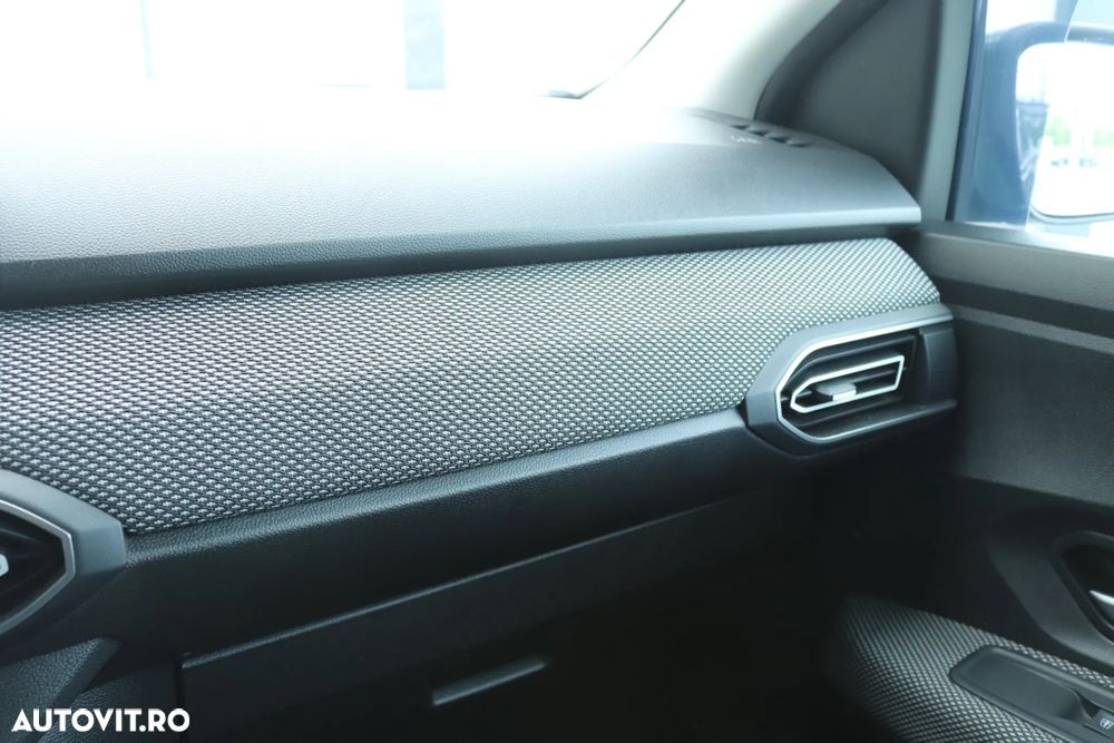 Dacia Logan TCe 90 CVT Journey - 25
