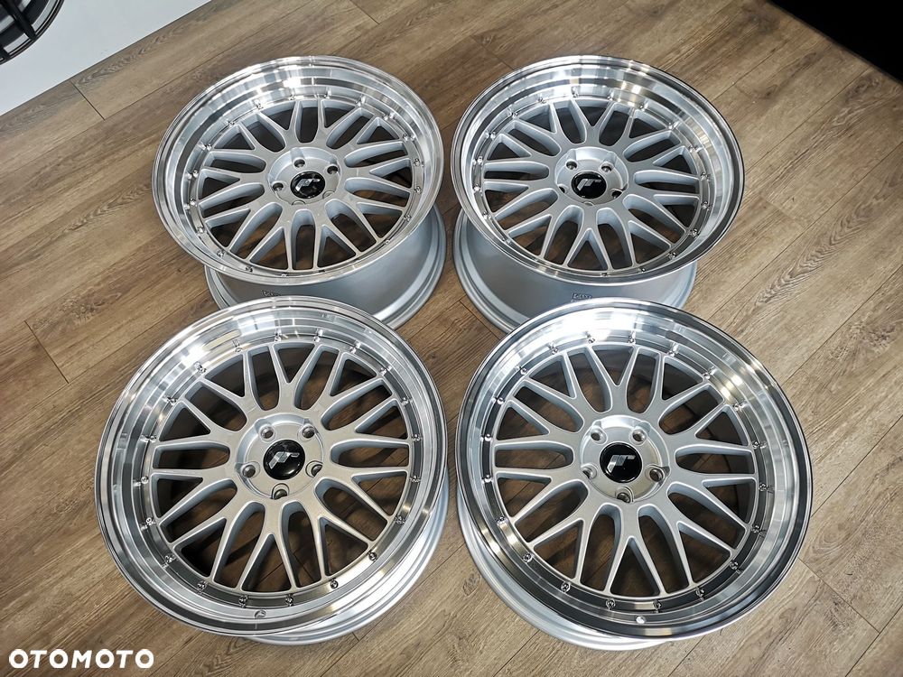 Felgi Japan Racing JR23 20" 5x112 5x120 5x114,3 - 3