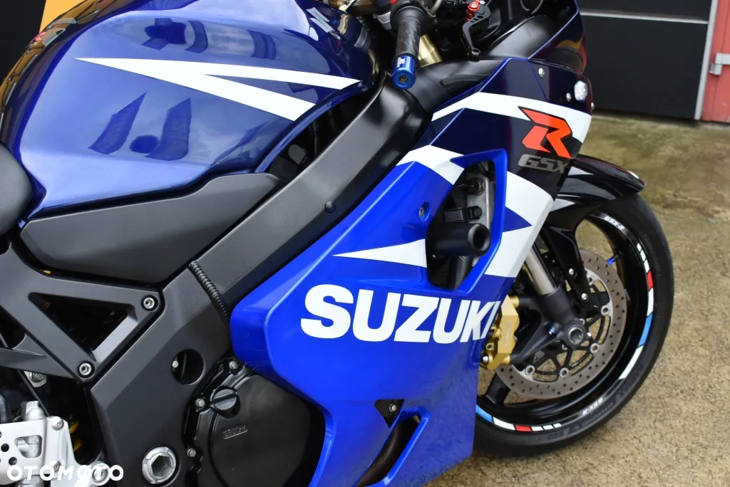 Suzuki GSX-R - 27