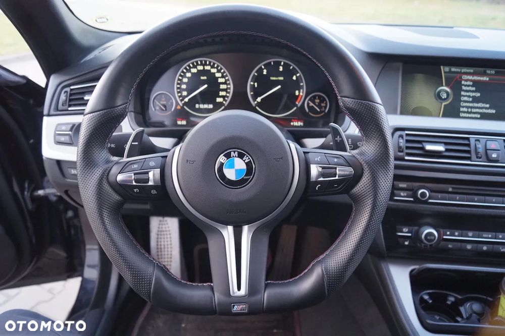 BMW Seria 5 535d Sport-Aut - 28