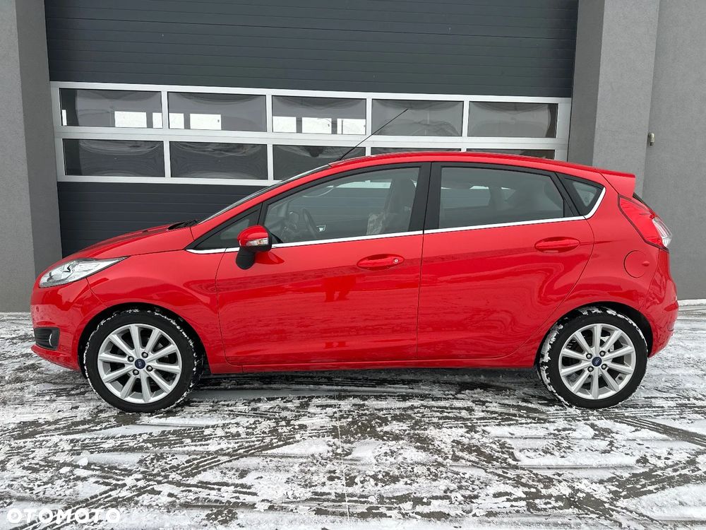 Ford Fiesta - 2