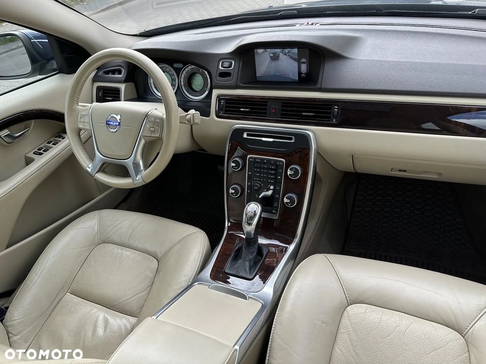 Volvo XC 70 3.2 AWD Summum - 3