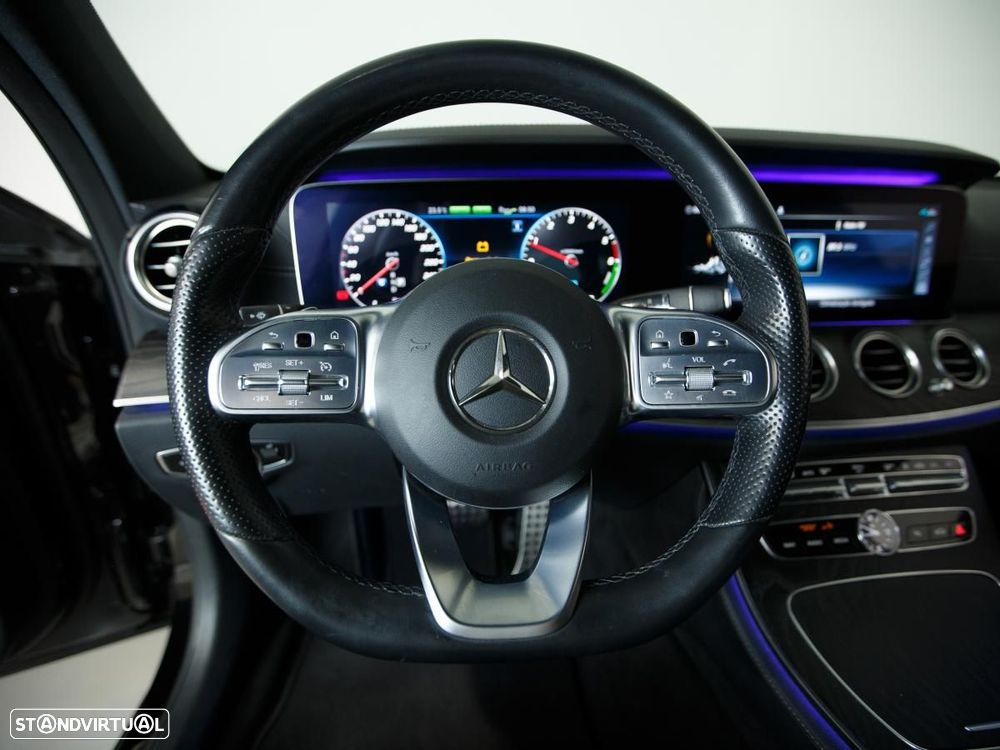 Mercedes-Benz E 300 de AMG Line - 17