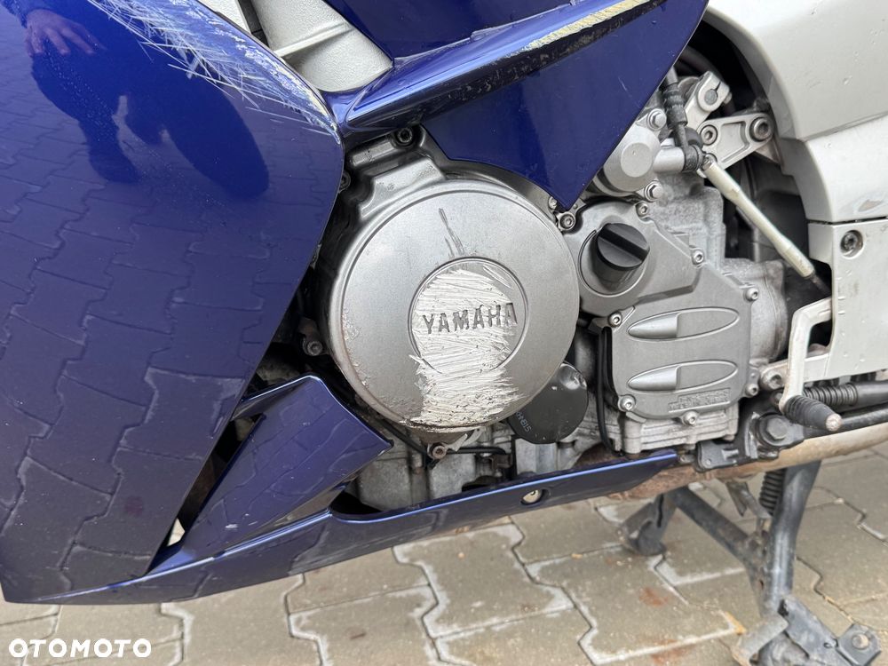 Yamaha FJR - 17