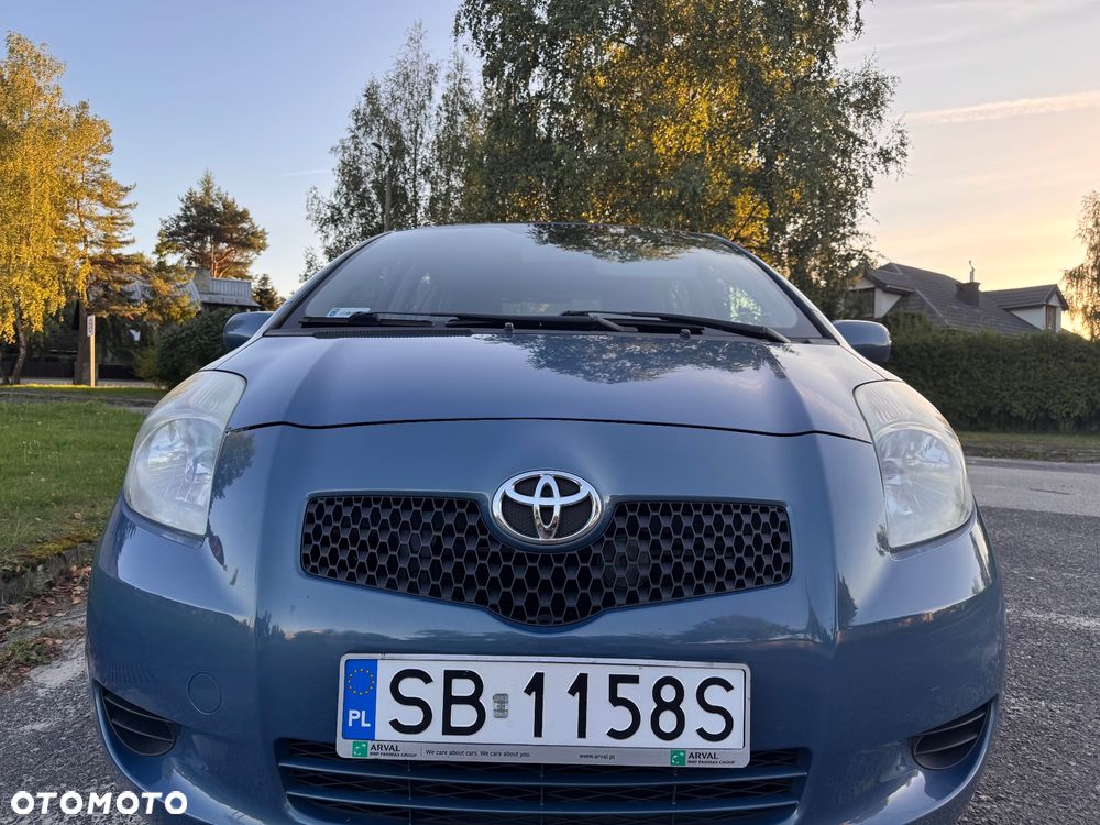 Toyota Yaris 1.0 Terra - 3