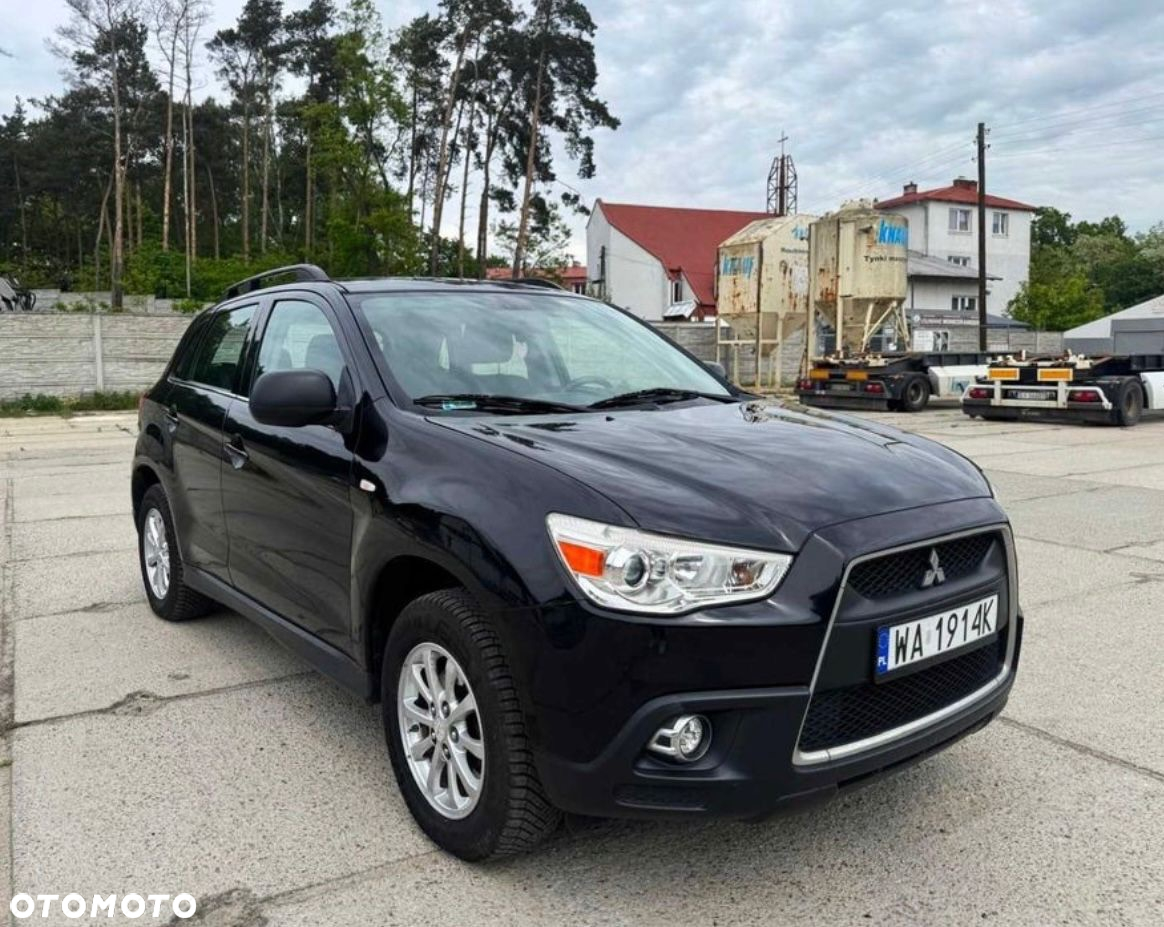Mitsubishi ASX - 4