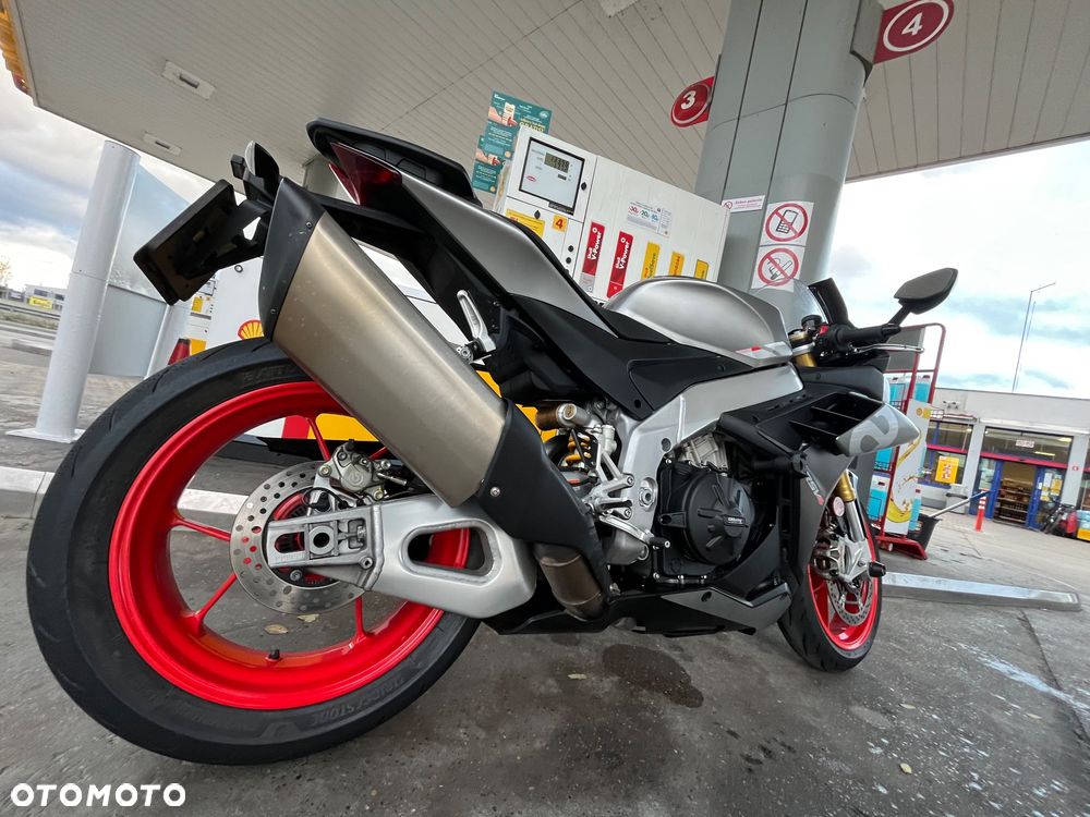 Aprilia RSV - 8