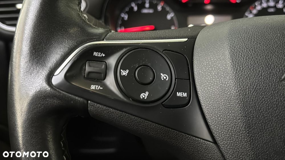 Opel Crossland X 1.5 CDTI Enjoy S&S - 26