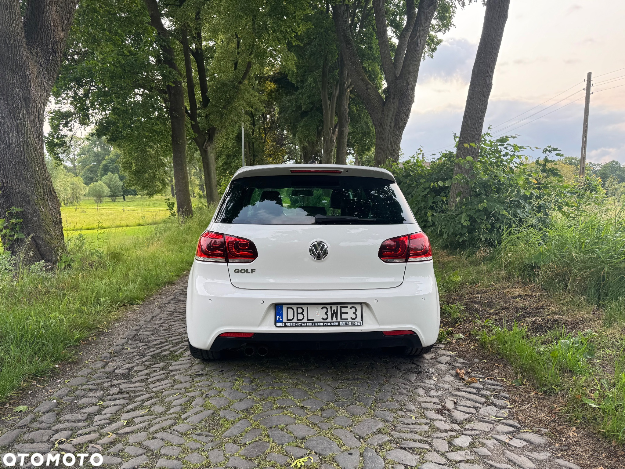 Volkswagen Golf - 11
