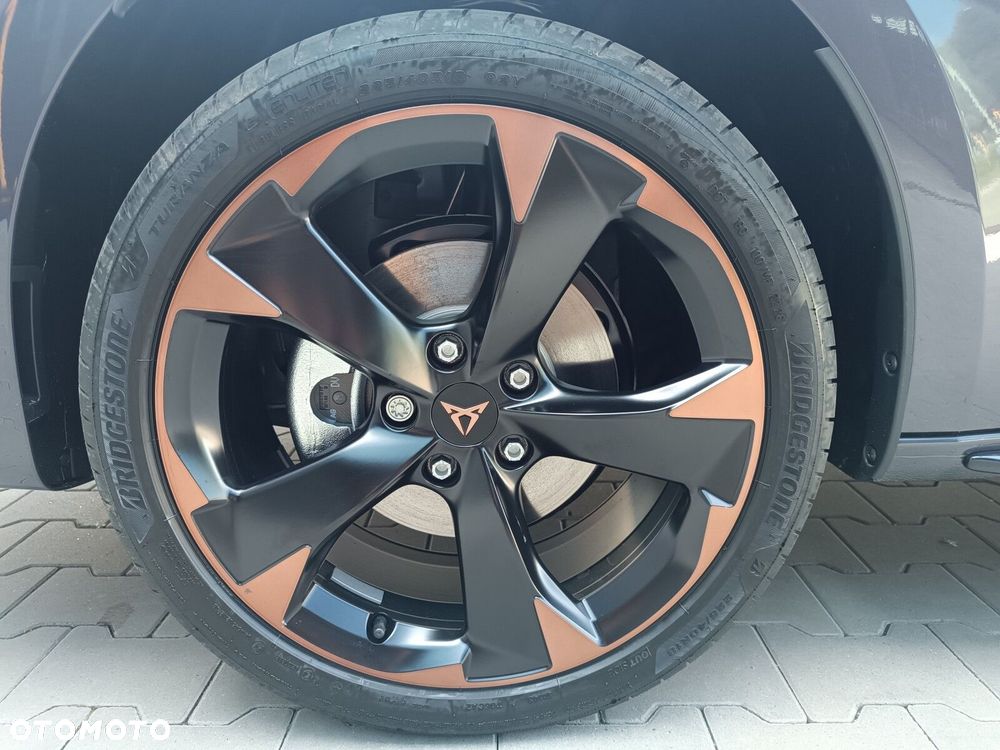 Cupra Leon 1.5 eTSI mHEV DSG - 9