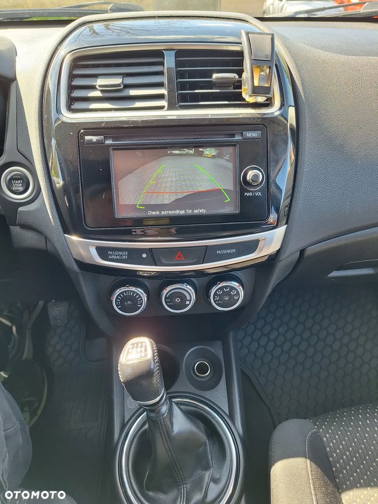 Mitsubishi ASX 1.6 DI-D 2WD Plus - 12