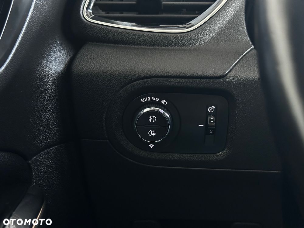 Opel Grandland X - 33