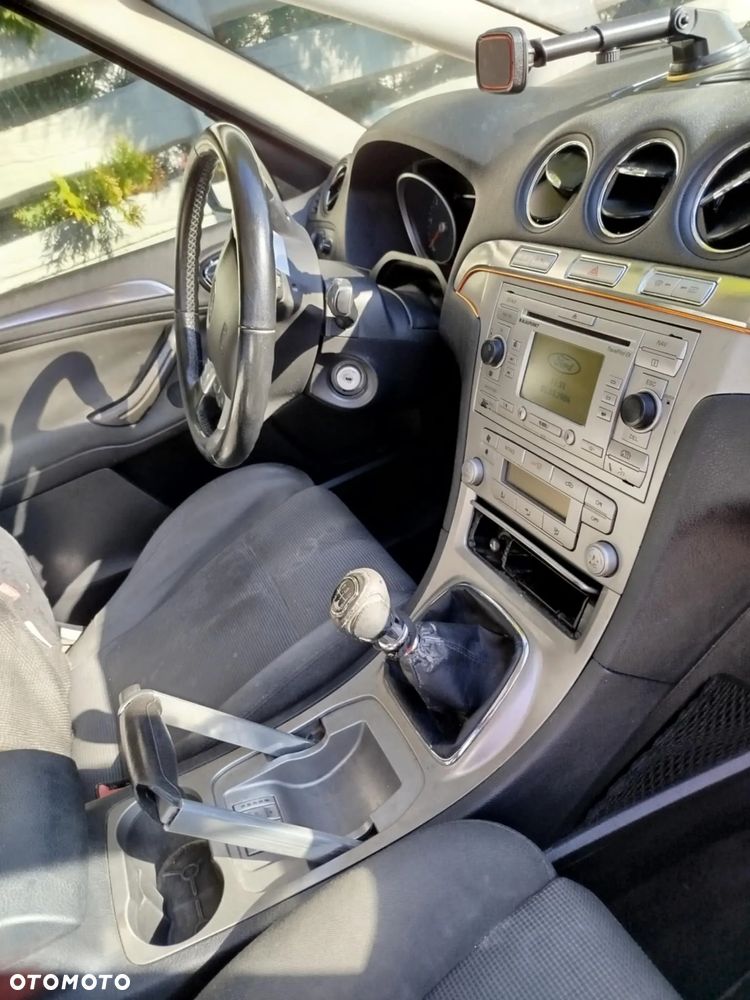 Ford S-Max - 4