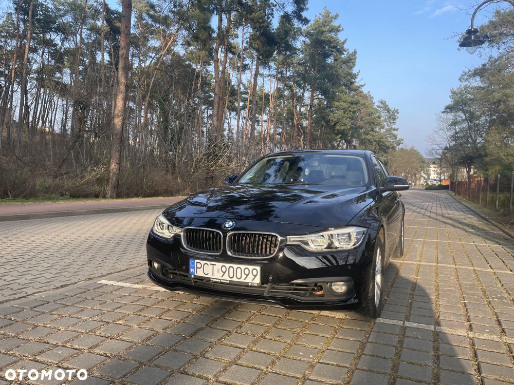 BMW Seria 3 318i - 2