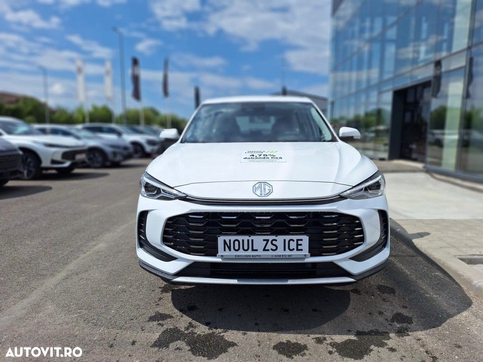 MG ZS - 12