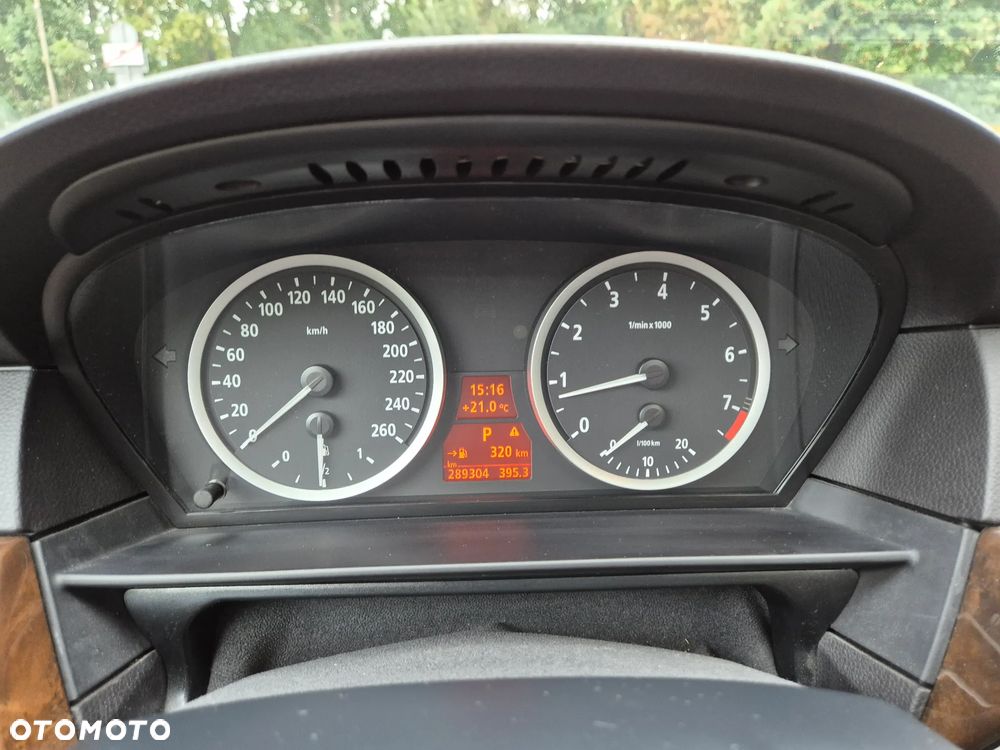 BMW Seria 5 530i - 9