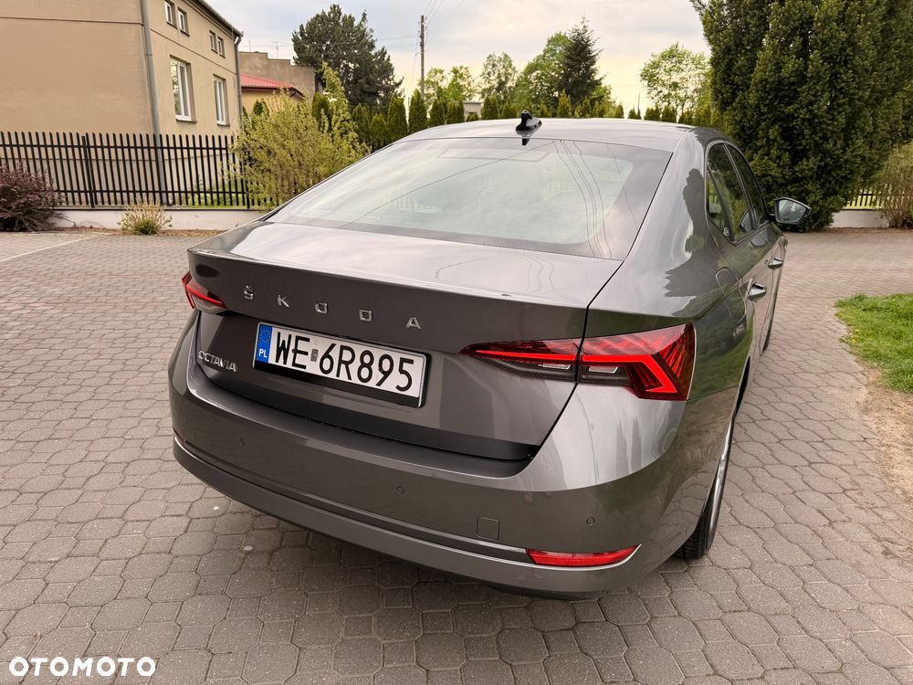 Skoda Octavia 1.5 TSI ACT Ambition - 11