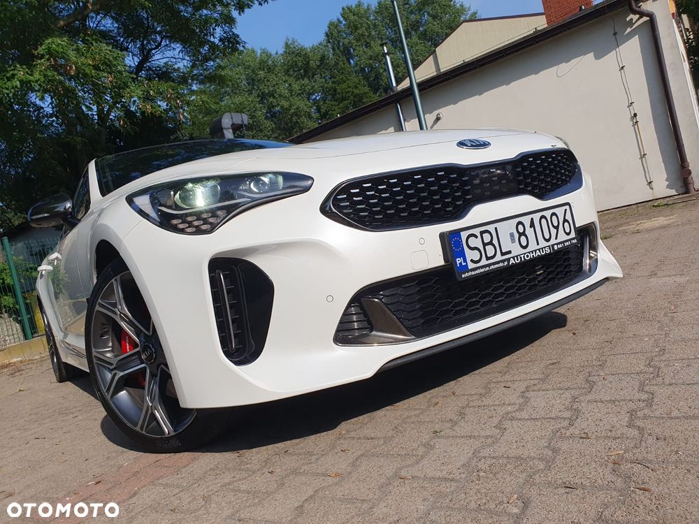 Kia Stinger 3.3 T-GDI V6 GT AWD - 3