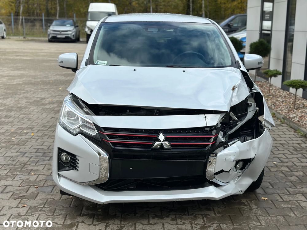 Mitsubishi Space Star - 2