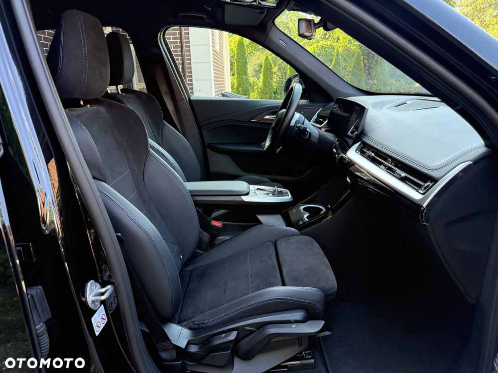 BMW X1 - 24
