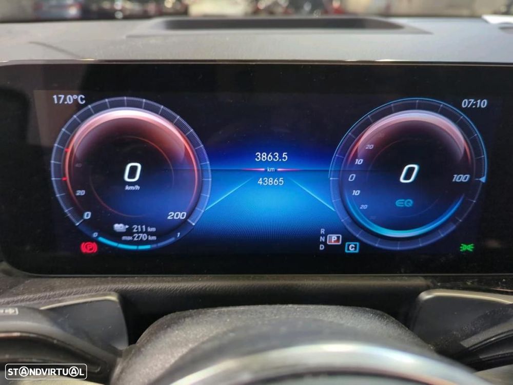 Mercedes-Benz EQB 300 4Matic - 5