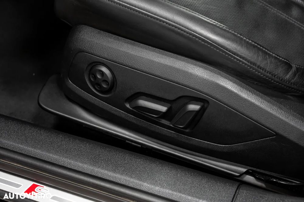 Audi A4 40 TDI S tronic S line - 20