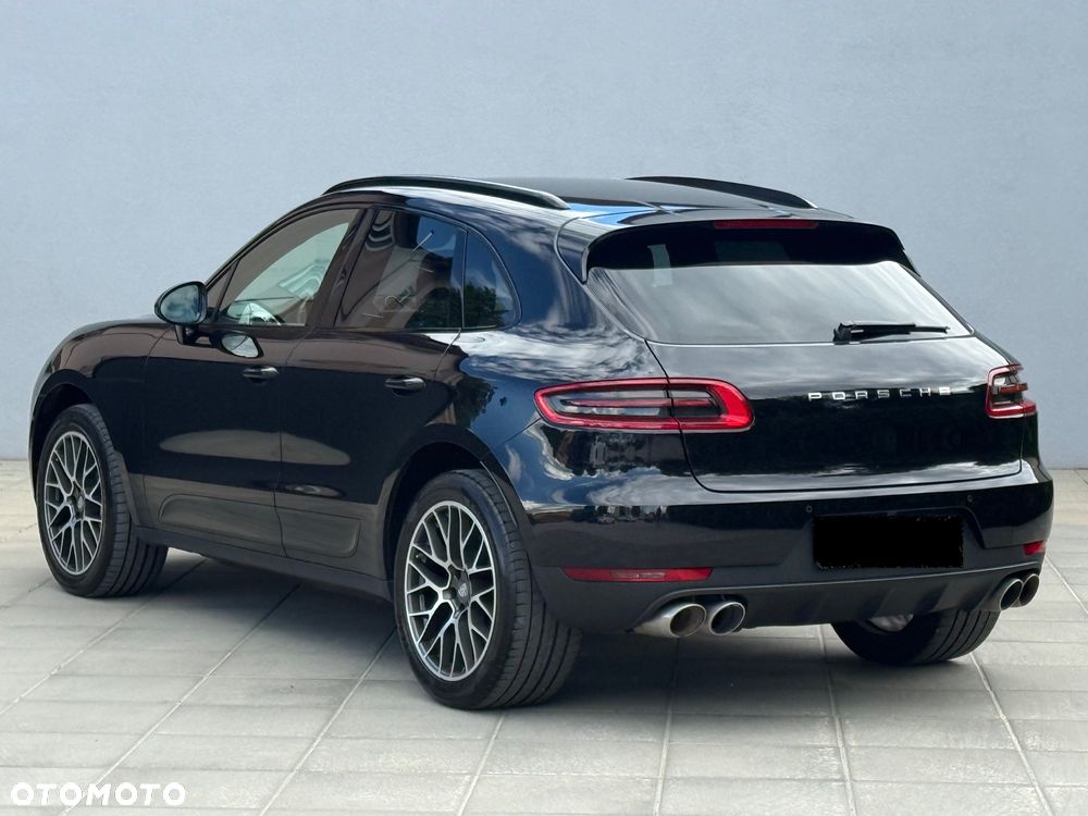Porsche Macan - 4