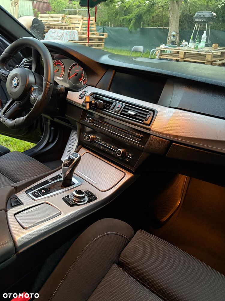 BMW Seria 5 530d - 13