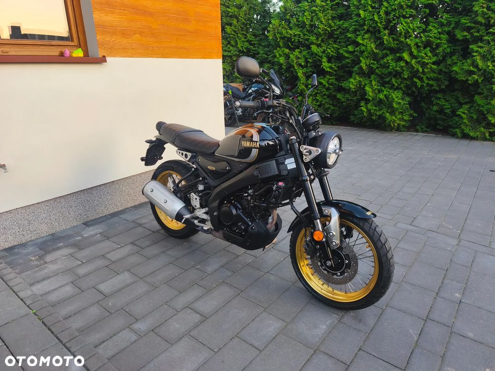 Yamaha XSR - 1