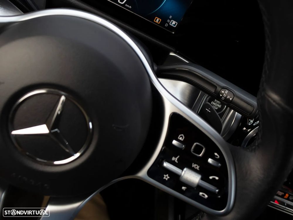 Mercedes-Benz GLB 180 d Progressive - 28