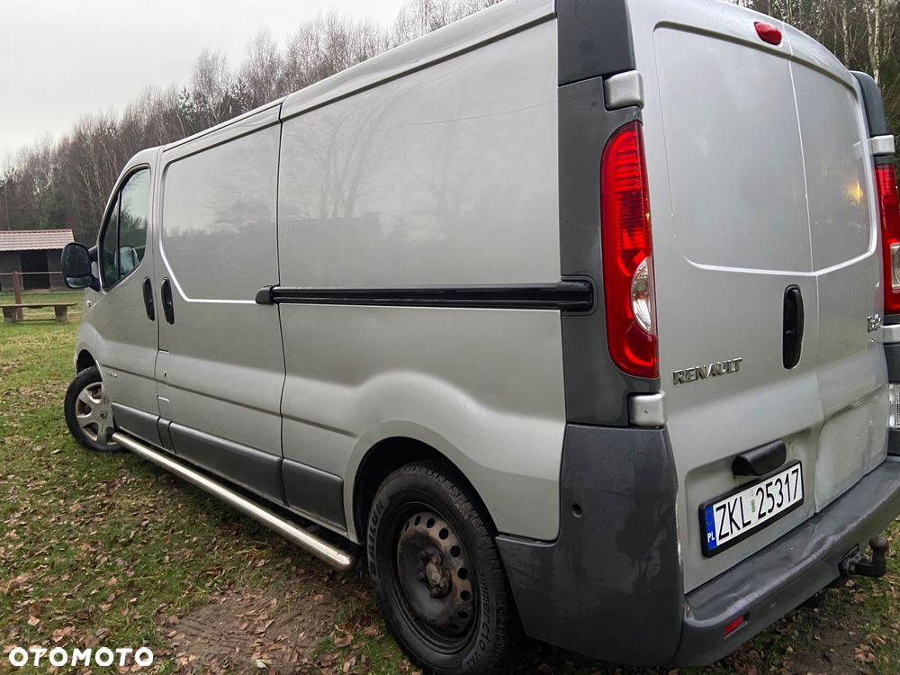 Renault TRAFIC - 4