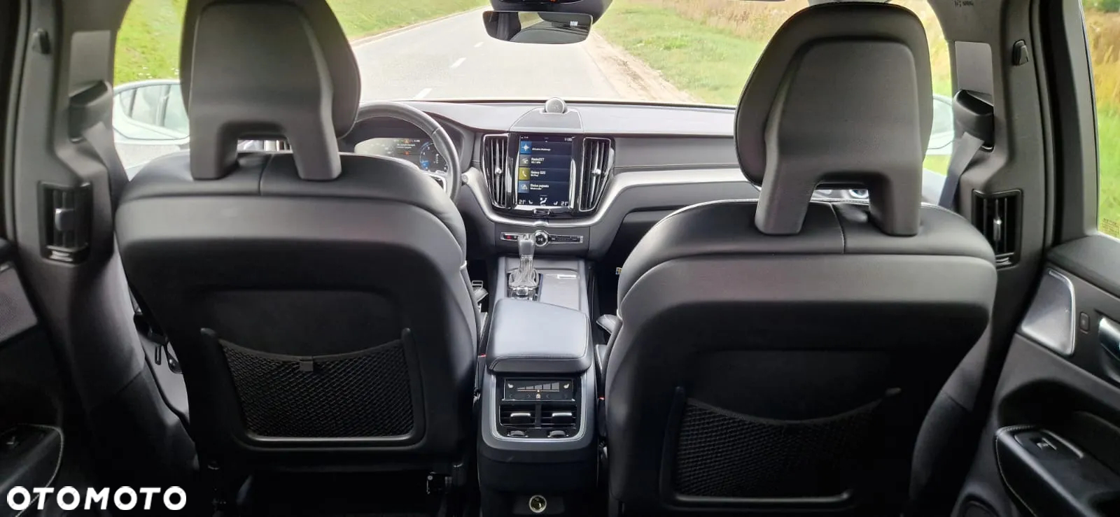 Volvo XC 60 T6 GPF AWD R-Design - 30