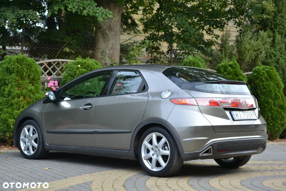 Honda Civic - 16