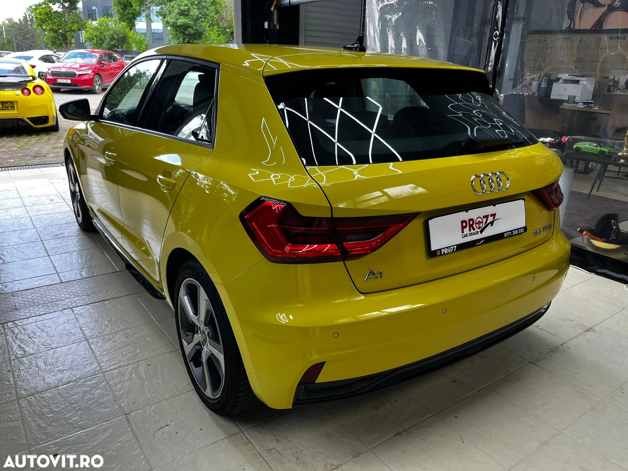 Audi A1 Sportback 30 TFSI S tronic S Line - 4