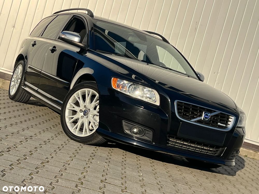Volvo V50 D5 R-Design Summum - 3
