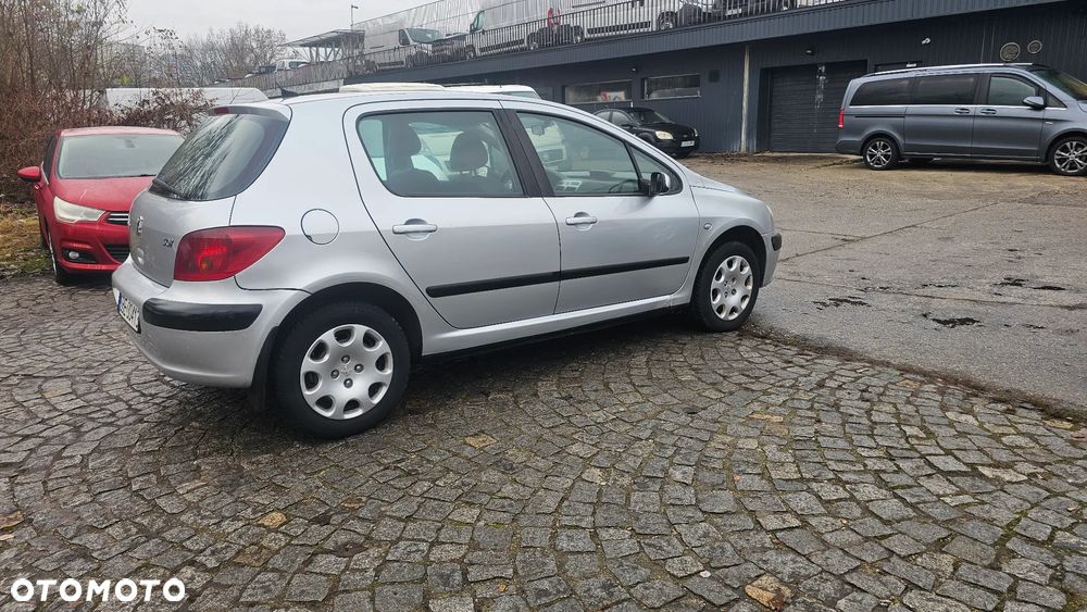 Peugeot 307 1.4 Trendy - 4