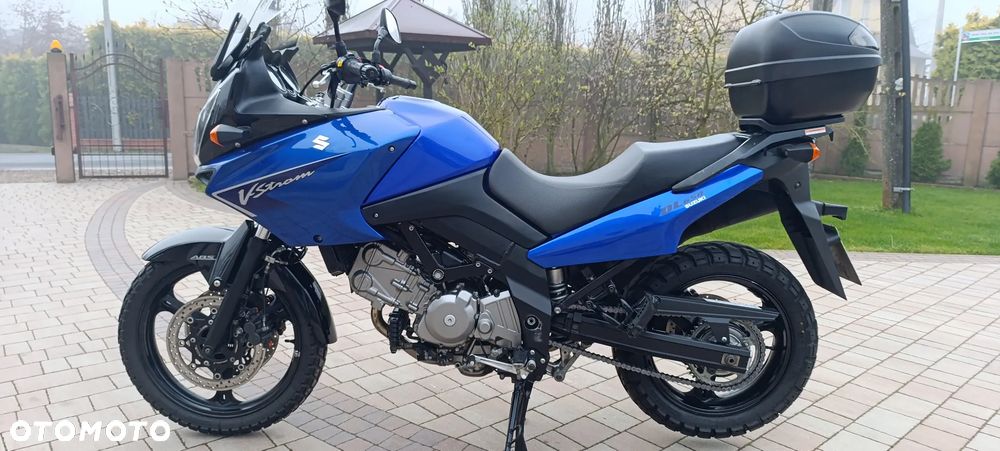 Suzuki V-STROM - 2