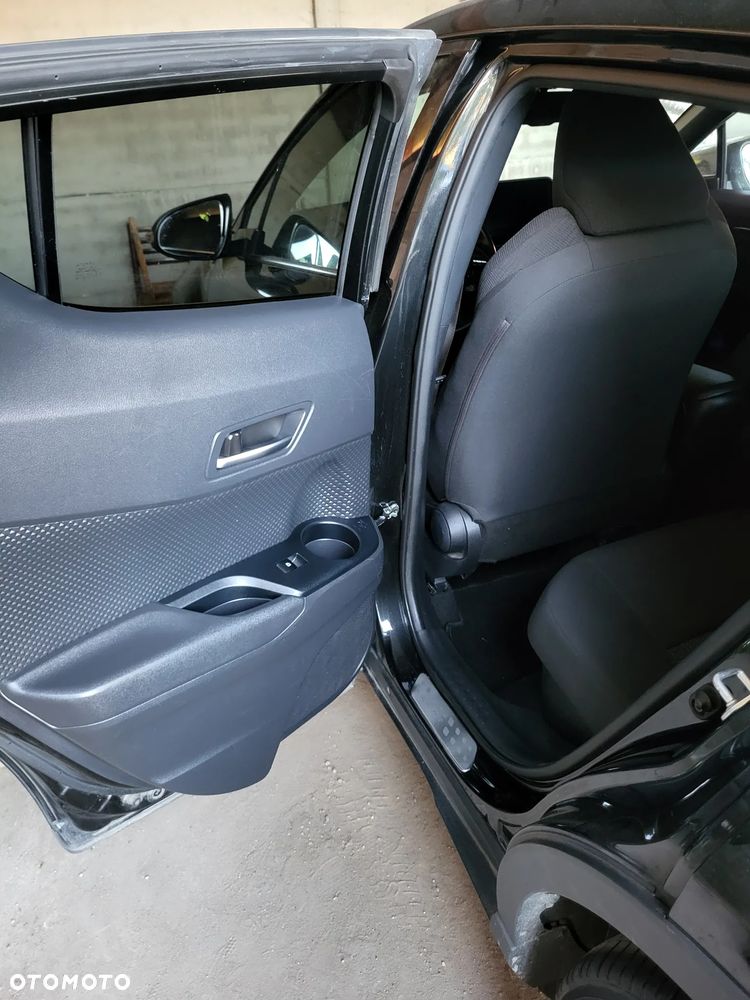 Toyota C-HR - 20