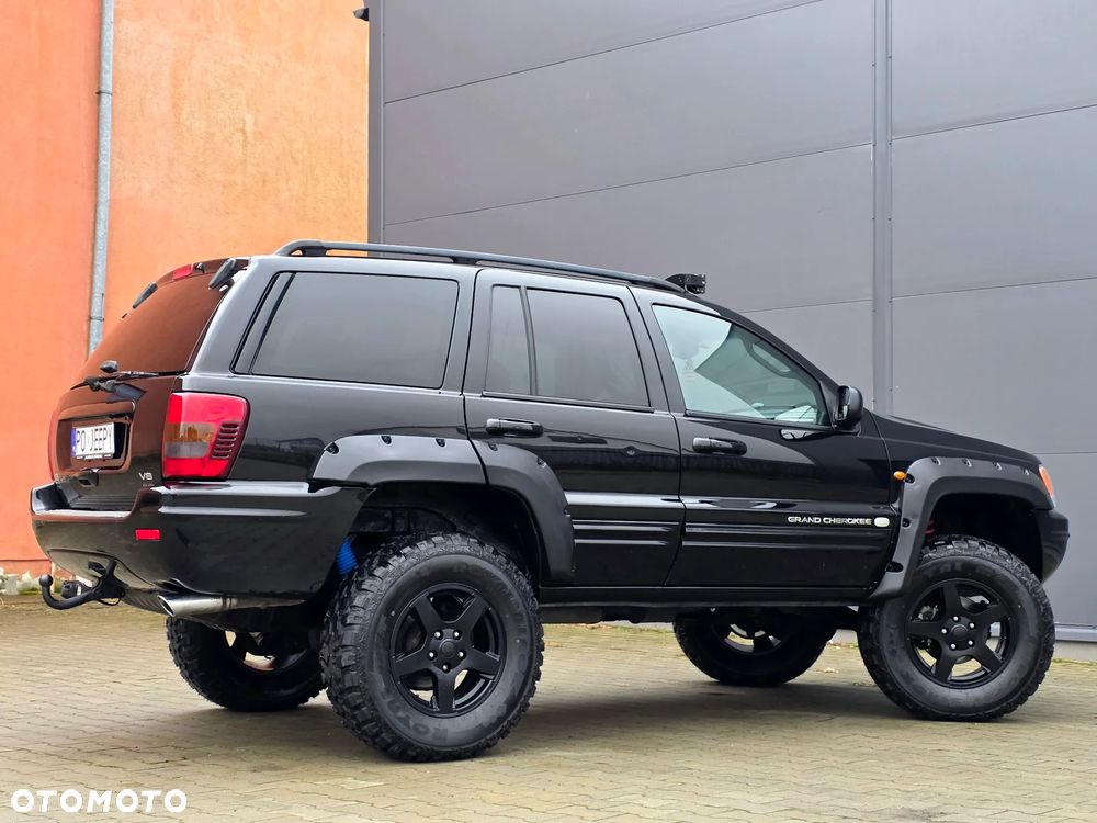 Jeep Grand Cherokee - 28