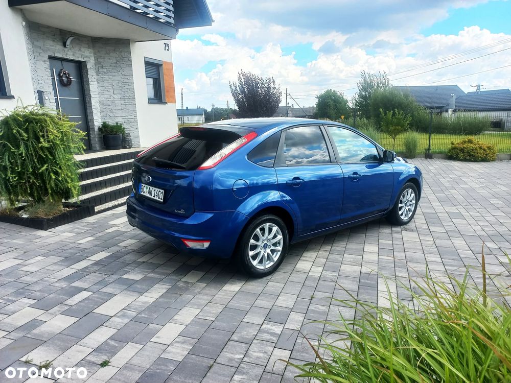 Ford Focus 1.6 16V Ambiente - 8