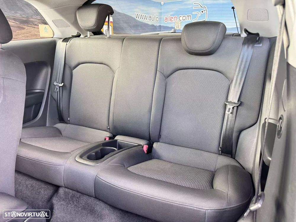 Audi A1 1.6 TDI Advance - 10