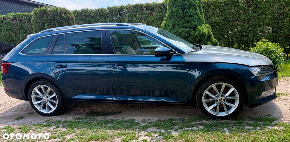 Skoda Superb 1.8 TSI DSG SportLine - 28