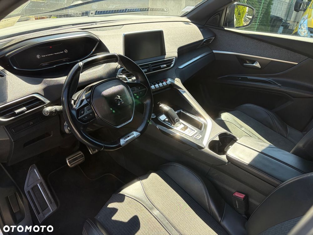 Peugeot 5008 THP 165 EAT6 Stop & Start Allure - 24