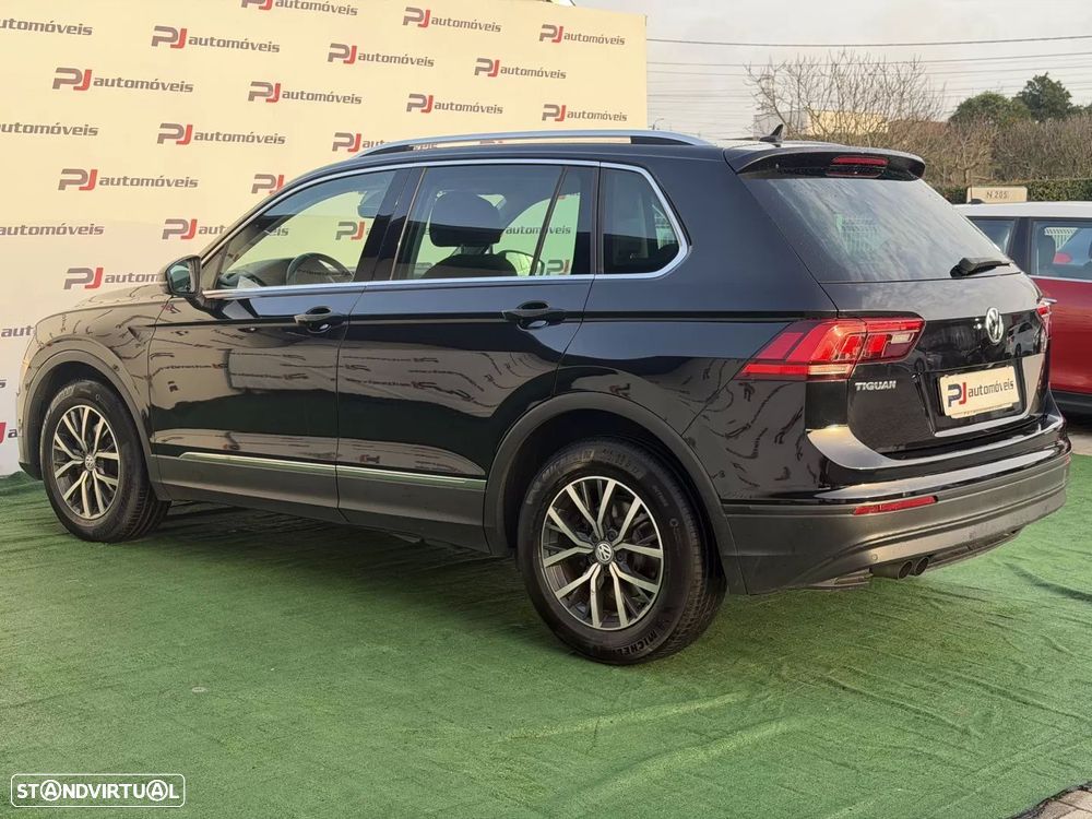 VW Tiguan 1.6 TDI Confortline - 10