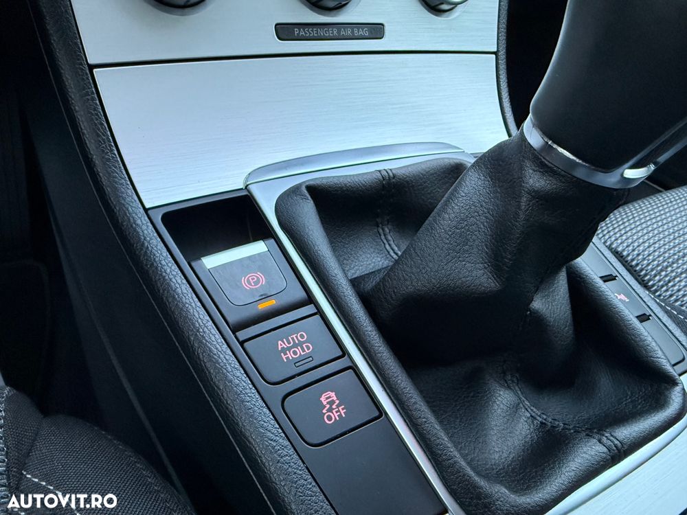 Volkswagen Passat CC 2.0 TDI BlueMotion Technology Exclusive - 21