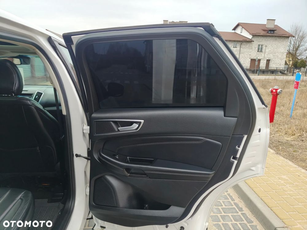 Ford Edge 2.0 TDCi Twin-Turbo 4WD Titanium - 27