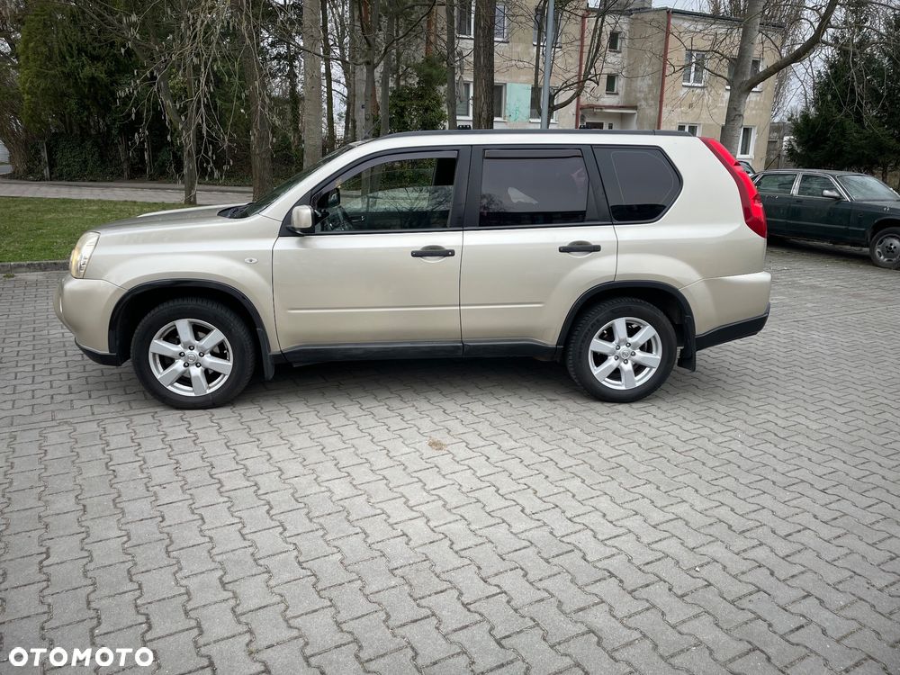 Nissan X-Trail 2.0 dCi 4x4 DPF Automatik SE - 4
