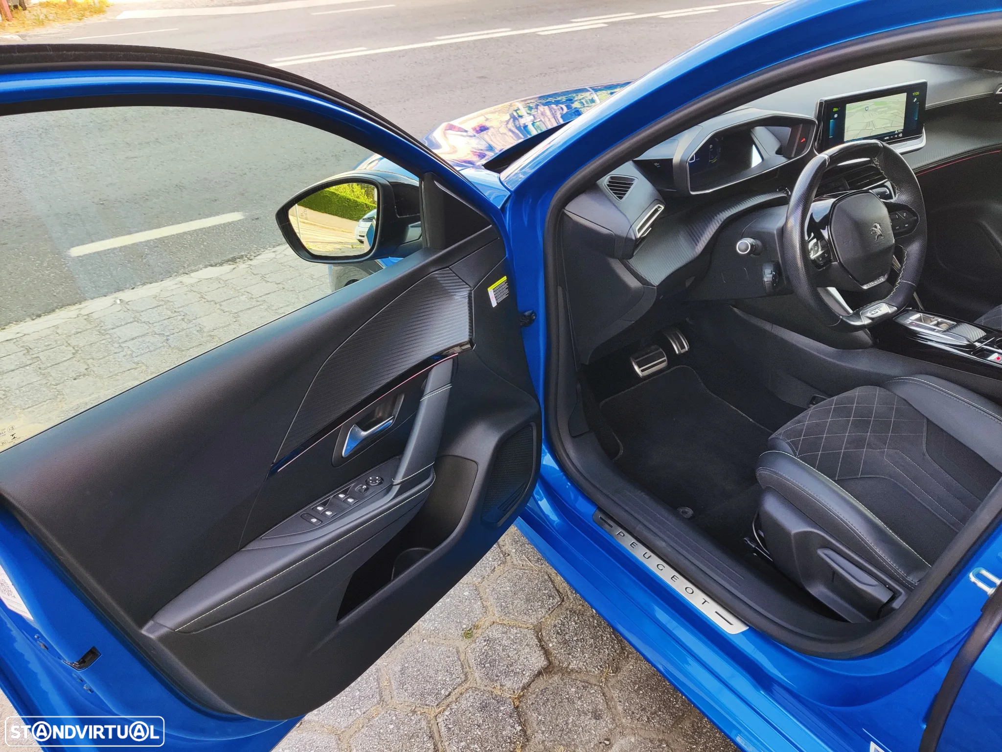 Peugeot e-208 50 kWh GT - 21
