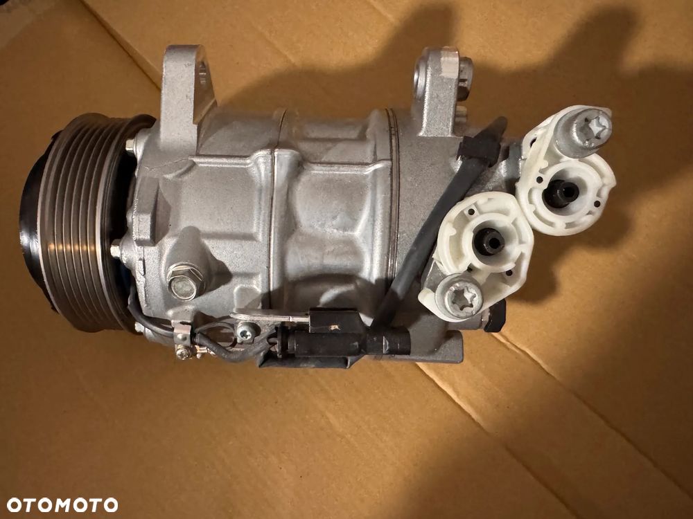 NOWA Sprężarka Kompresor klimatyzacji BMW MINI F40 F10 G30 F48 F15 64525A3F1D2 - 2